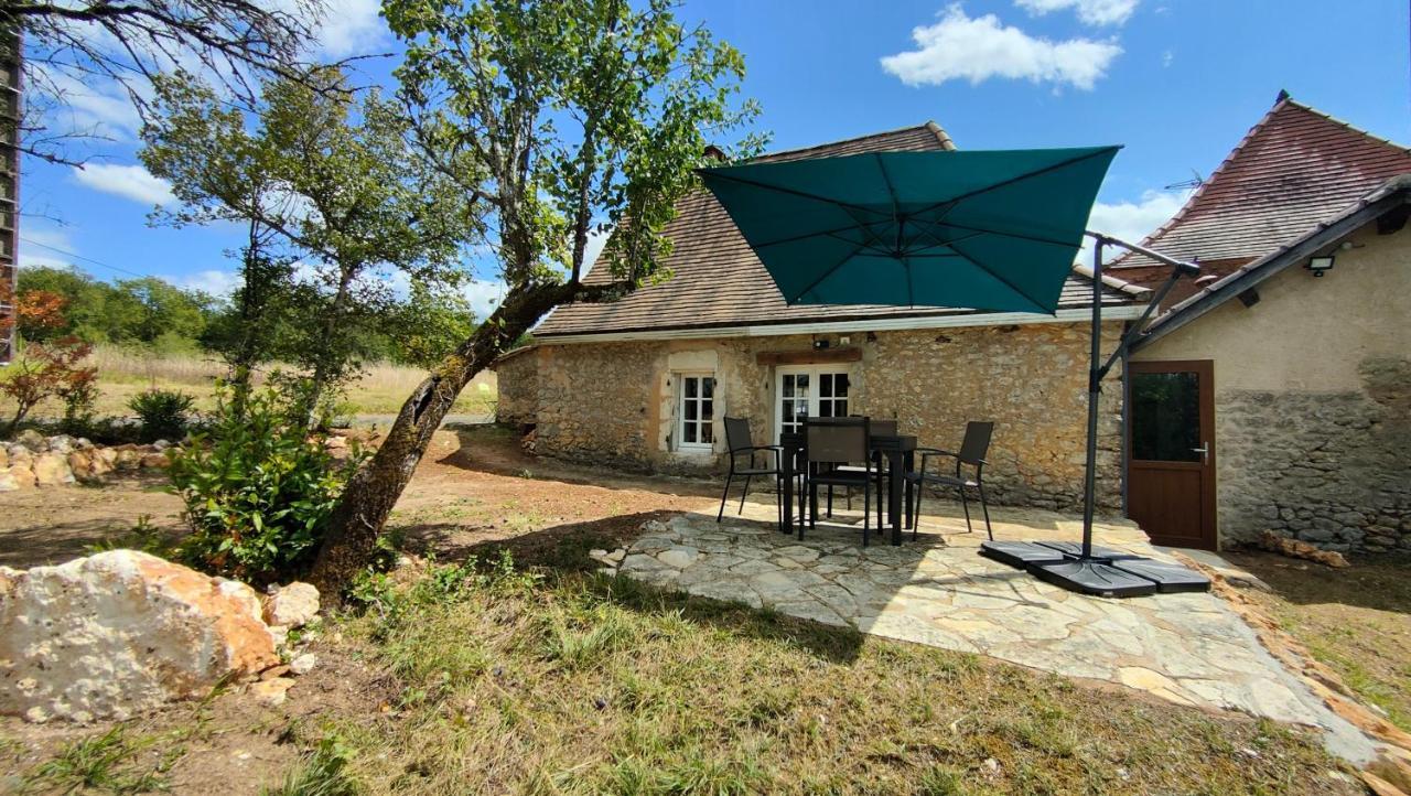 Gite Les Placettes Sainte-Foy-de-Longas Extérieur photo