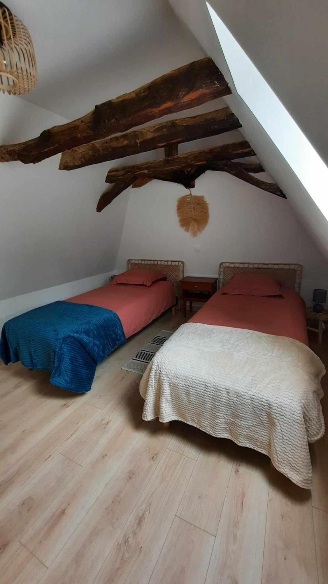 Gite Les Placettes Sainte-Foy-de-Longas Extérieur photo