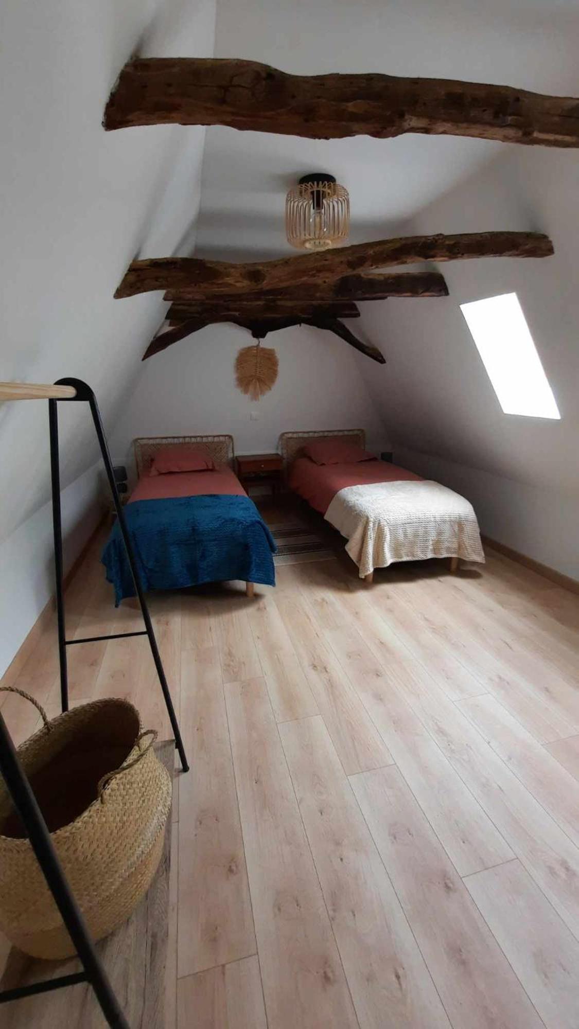 Gite Les Placettes Sainte-Foy-de-Longas Extérieur photo
